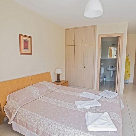 Napiana Apartments Agia Napa Zimmer foto
