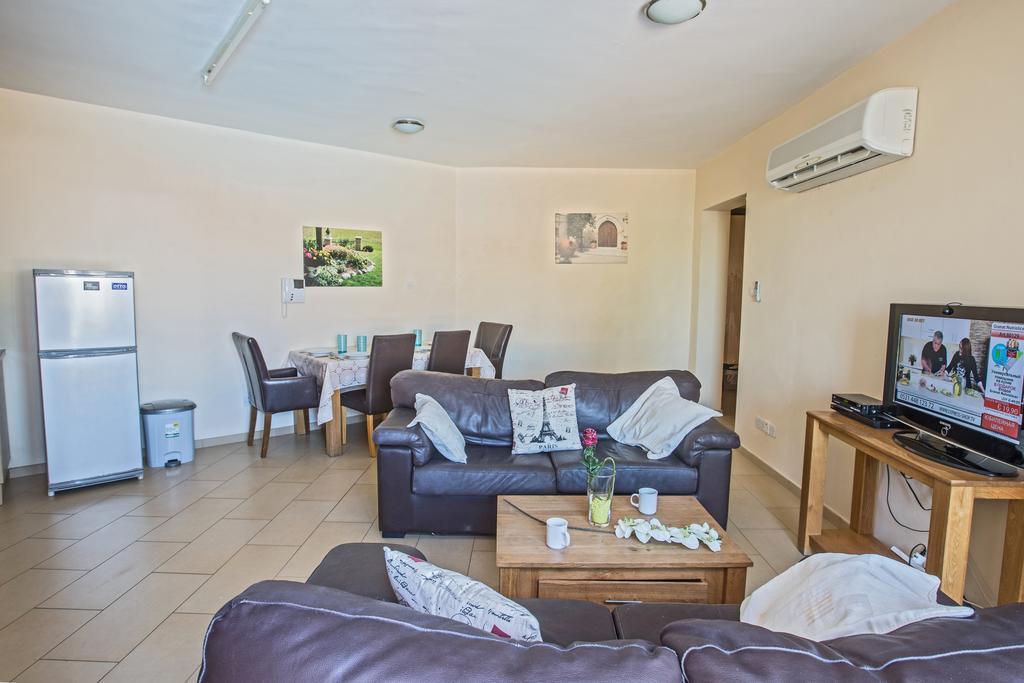 Napiana Apartments Agia Napa Exterior foto