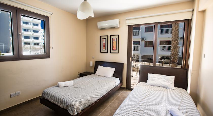 Napiana Apartments Agia Napa Zimmer foto